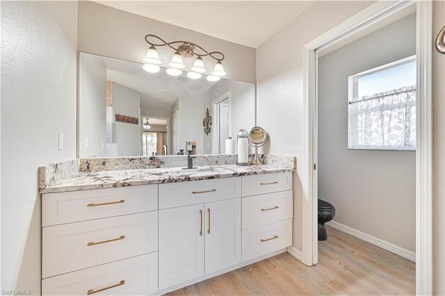 1422 SE 20th ST, Cape Coral, FL 33990