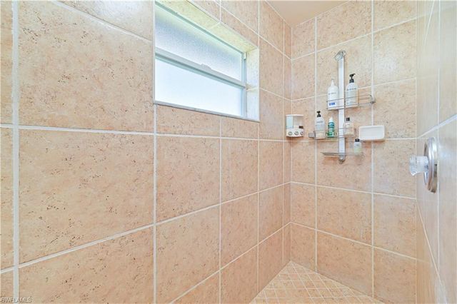 1422 SE 20th ST, Cape Coral, FL 33990