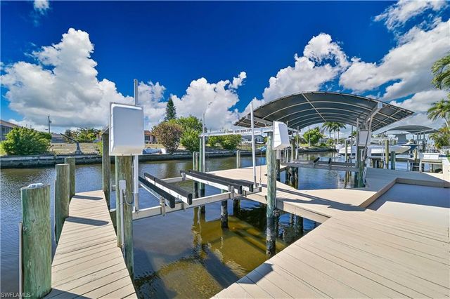 1422 SE 20th ST, Cape Coral, FL 33990