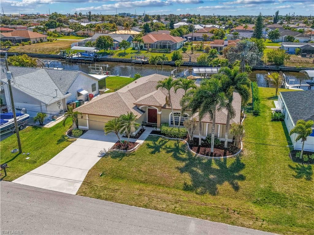 1422 SE 20th ST, Cape Coral, FL 33990