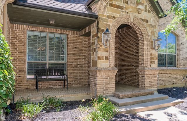 6208 Riverview Circle, Fort Worth, TX 76112