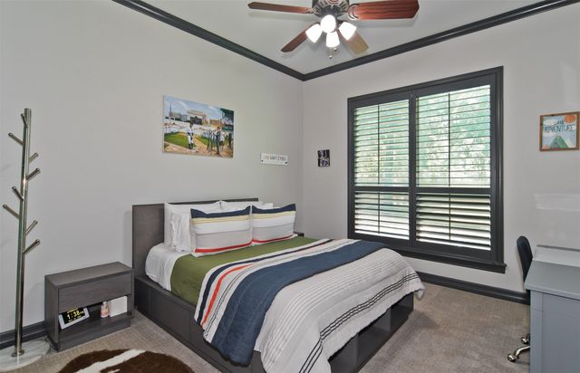 6208 Riverview Circle, Fort Worth, TX 76112