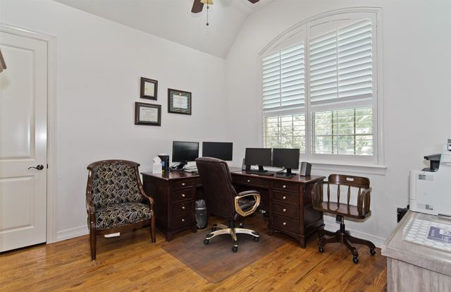 6208 Riverview Circle, Fort Worth, TX 76112