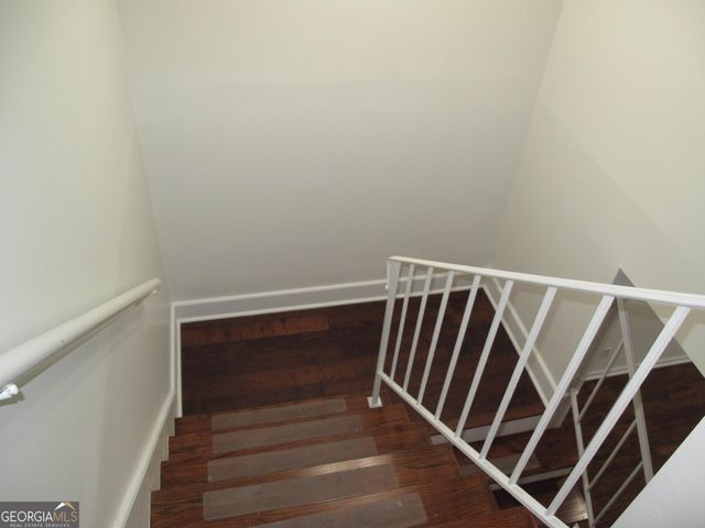 633 Garden Walk Drive, Stone Mountain, GA 30083