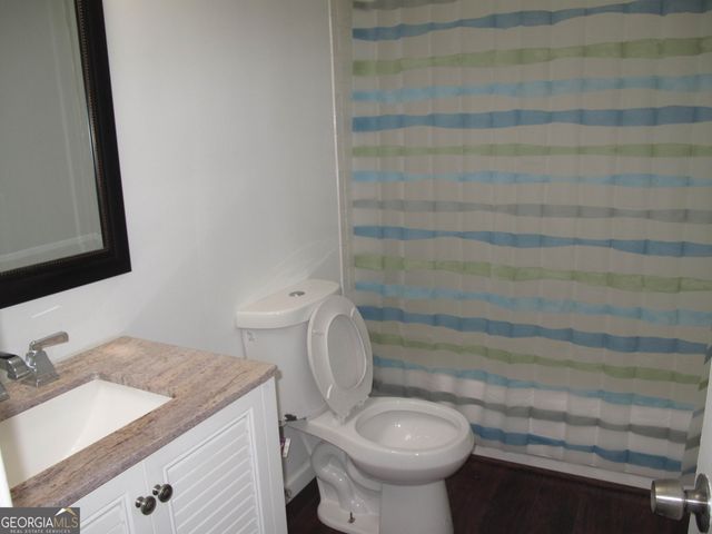 633 Garden Walk Drive, Stone Mountain, GA 30083