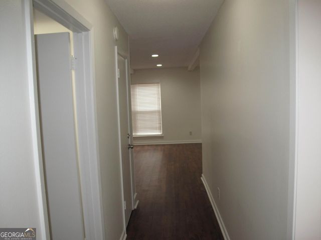 633 Garden Walk Drive, Stone Mountain, GA 30083