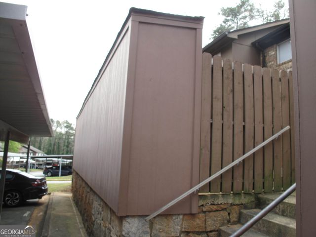 633 Garden Walk Drive, Stone Mountain, GA 30083