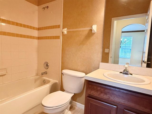 4064 ALCOTT CIRCLE, Orlando, FL 32828