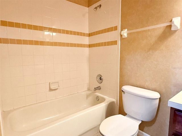 4064 ALCOTT CIRCLE, Orlando, FL 32828