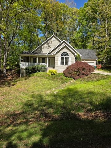905 N Crestview Drive, Seneca, SC 29678