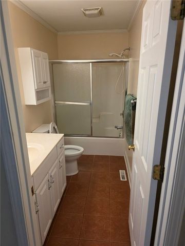 905 N Crestview Drive, Seneca, SC 29678