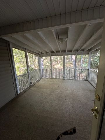 905 N Crestview Drive, Seneca, SC 29678