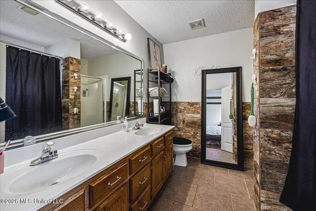 7597 Woodshire Drive, Horn Lake, MS 38637