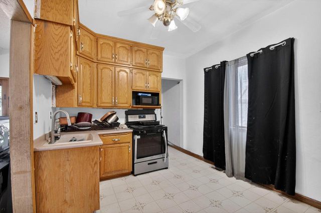 1334 Quincy AVENUE, Racine, WI 53405