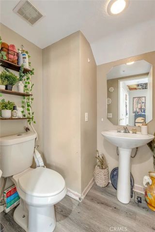 8027 Palermo, Fontana, CA 92336