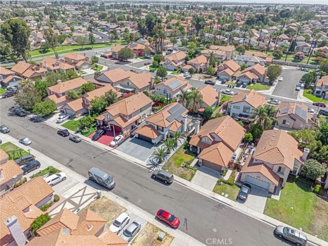 8027 Palermo, Fontana, CA 92336