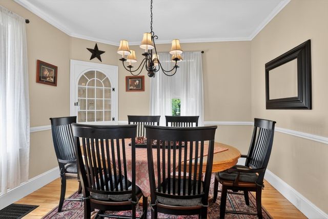 45 Hayes Ave, Lowell, MA 01854