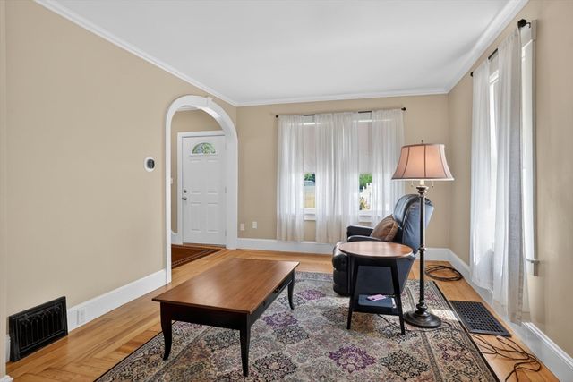 45 Hayes Ave, Lowell, MA 01854