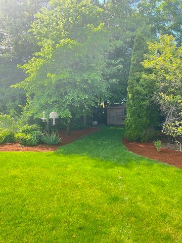 45 Hayes Ave, Lowell, MA 01854