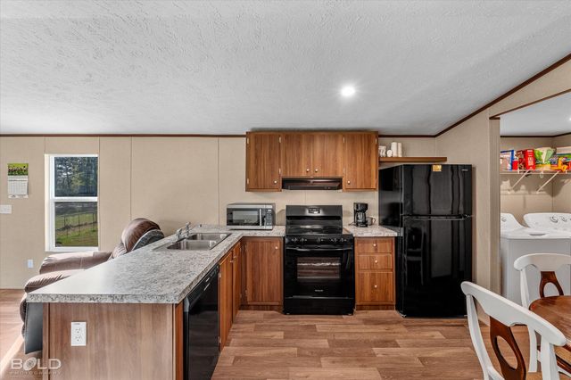 1197 Wafer Road, Haughton, LA 71037