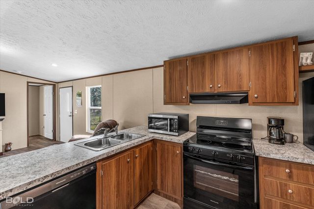 1197 Wafer Road, Haughton, LA 71037