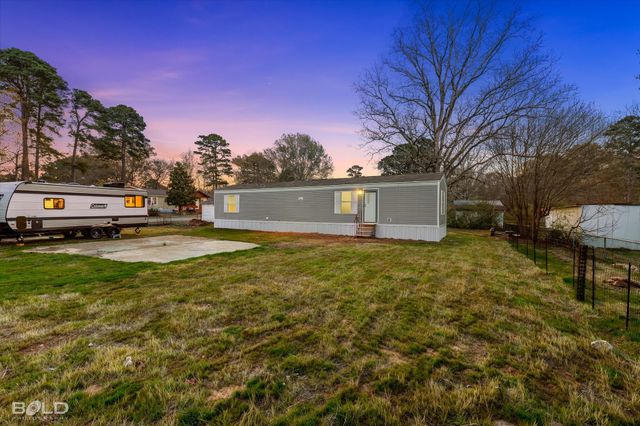 1197 Wafer Road, Haughton, LA 71037