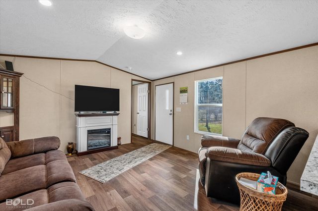 1197 Wafer Road, Haughton, LA 71037