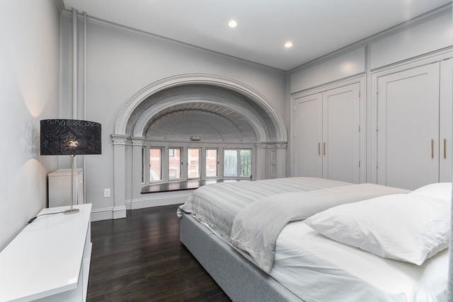 239 Commonwealth Ave 32, Boston, MA 02116