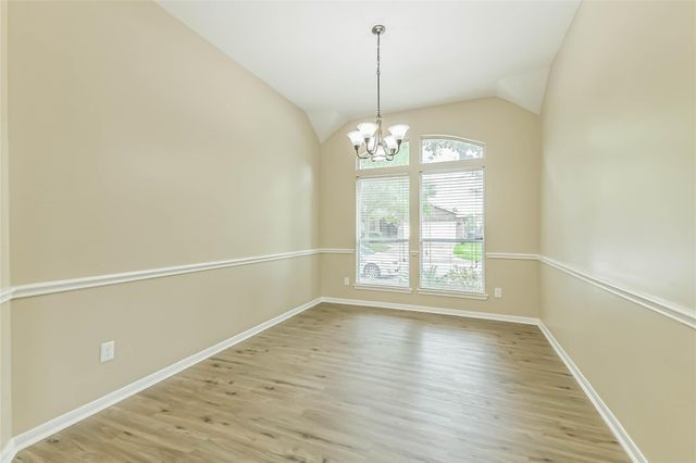 10542 Oleander Point Drive, Houston, TX 77095