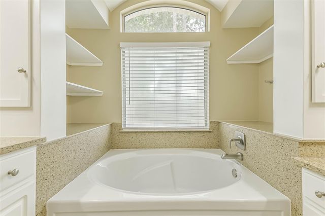 10542 Oleander Point Drive, Houston, TX 77095