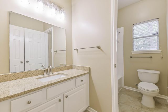 10542 Oleander Point Drive, Houston, TX 77095