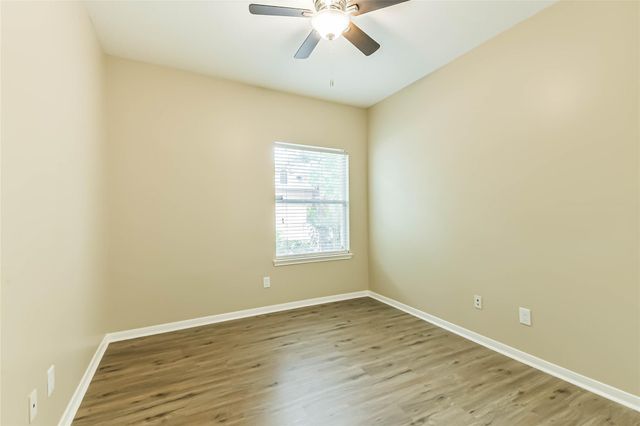 10542 Oleander Point Drive, Houston, TX 77095