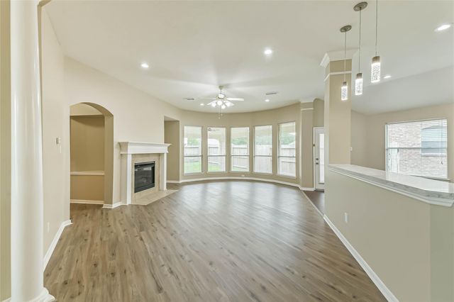 10542 Oleander Point Drive, Houston, TX 77095