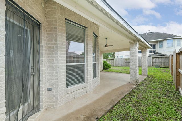 10542 Oleander Point Drive, Houston, TX 77095