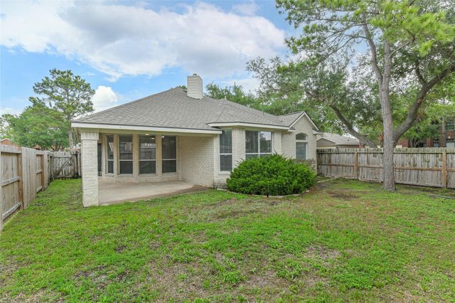 10542 Oleander Point Drive, Houston, TX 77095