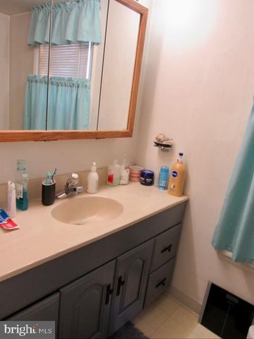 756 CHESTON AVE, Tullytown, PA 19007