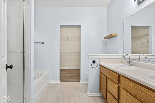 1854 Oconnor Court, Avon, IN 46123