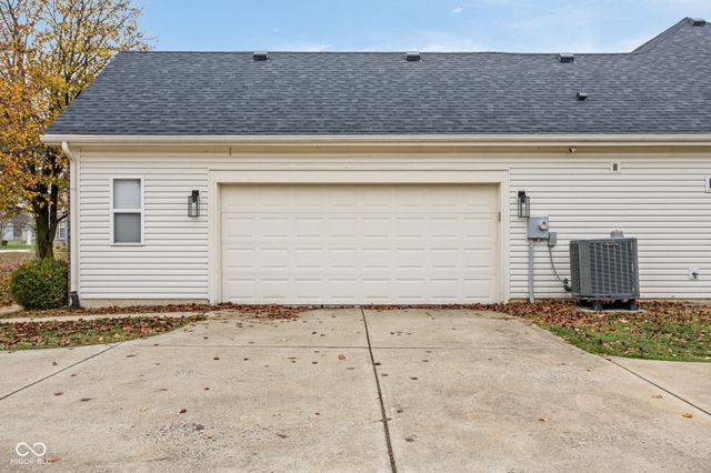 1854 Oconnor Court, Avon, IN 46123