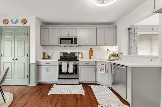 1137 Lake Haven Drive, Little Elm, TX 75068