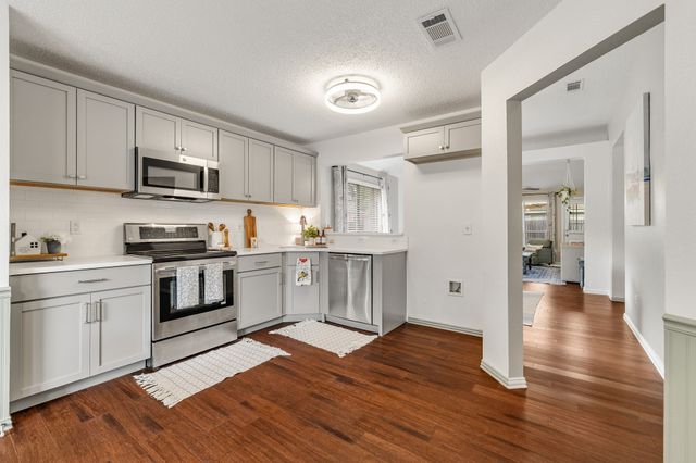 1137 Lake Haven Drive, Little Elm, TX 75068