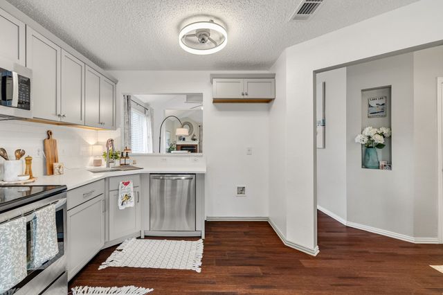 1137 Lake Haven Drive, Little Elm, TX 75068
