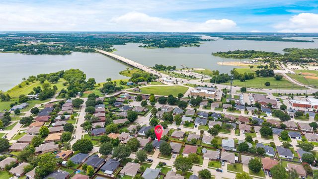 1137 Lake Haven Drive, Little Elm, TX 75068