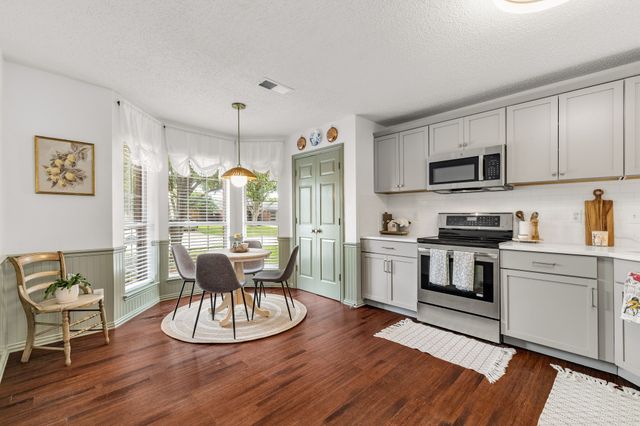 1137 Lake Haven Drive, Little Elm, TX 75068