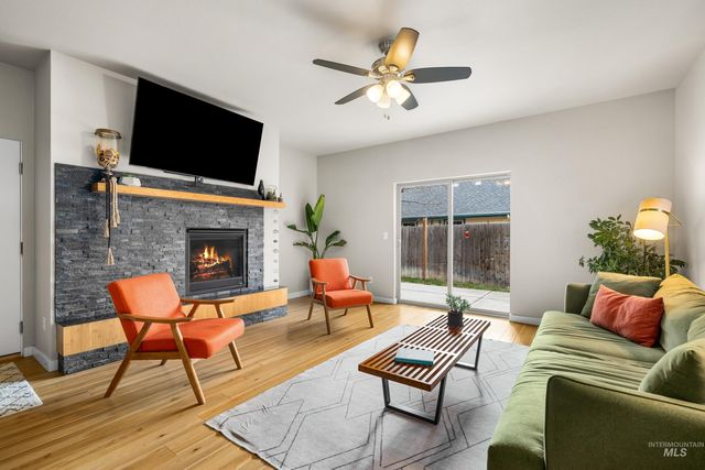 2130 S Myers Pl, Boise, ID 83706