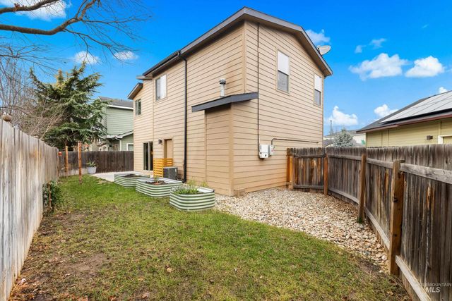 2130 S Myers Pl, Boise, ID 83706