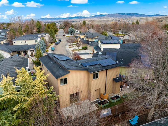 2130 S Myers Pl, Boise, ID 83706