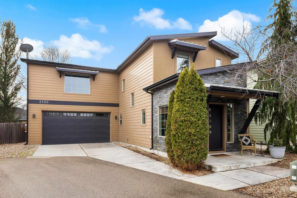 2130 S Myers Pl, Boise, ID 83706