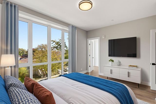 2718 Budd Street 2N, River Grove, IL 60171