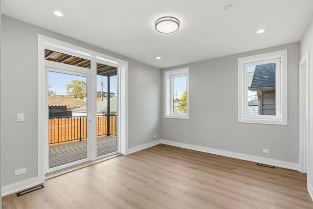 2718 Budd Street 2N, River Grove, IL 60171