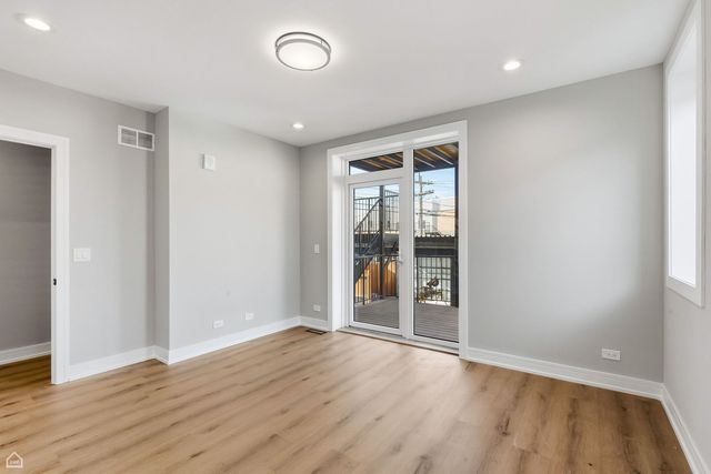 2718 Budd Street 2N, River Grove, IL 60171